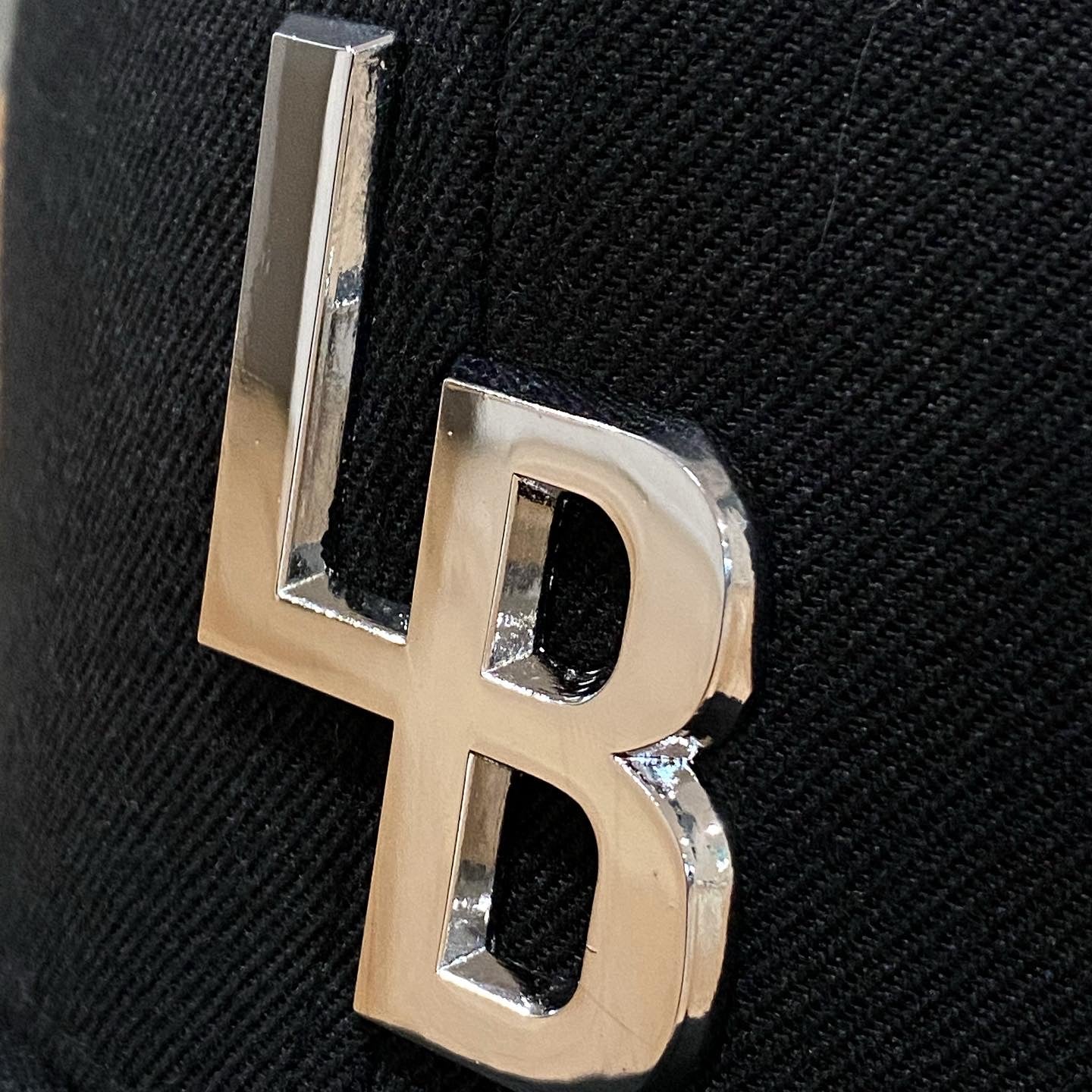 LB CHROME / BLACK SNAP BACK