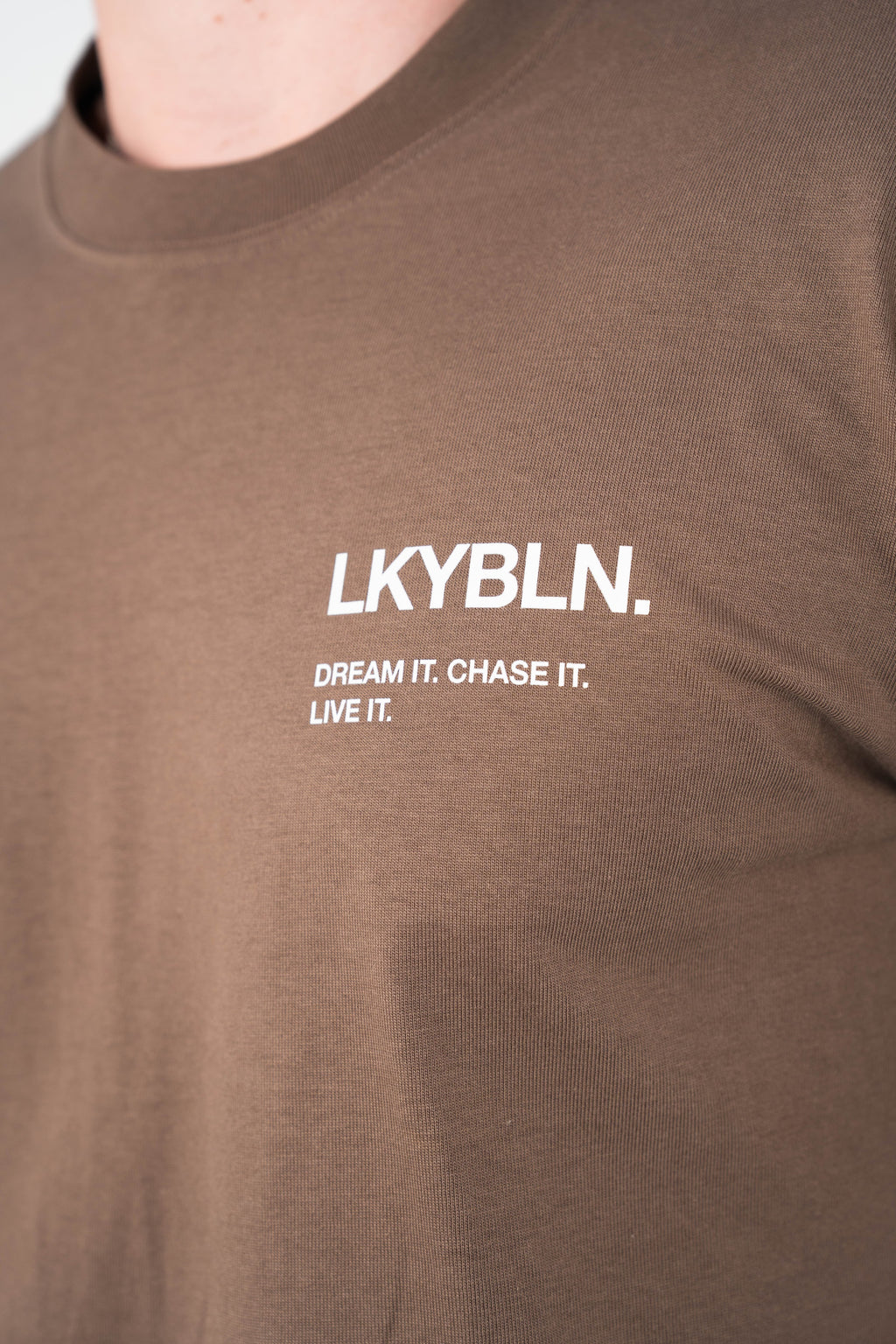 Dream It. Chase It. Live It. Tee in Brown