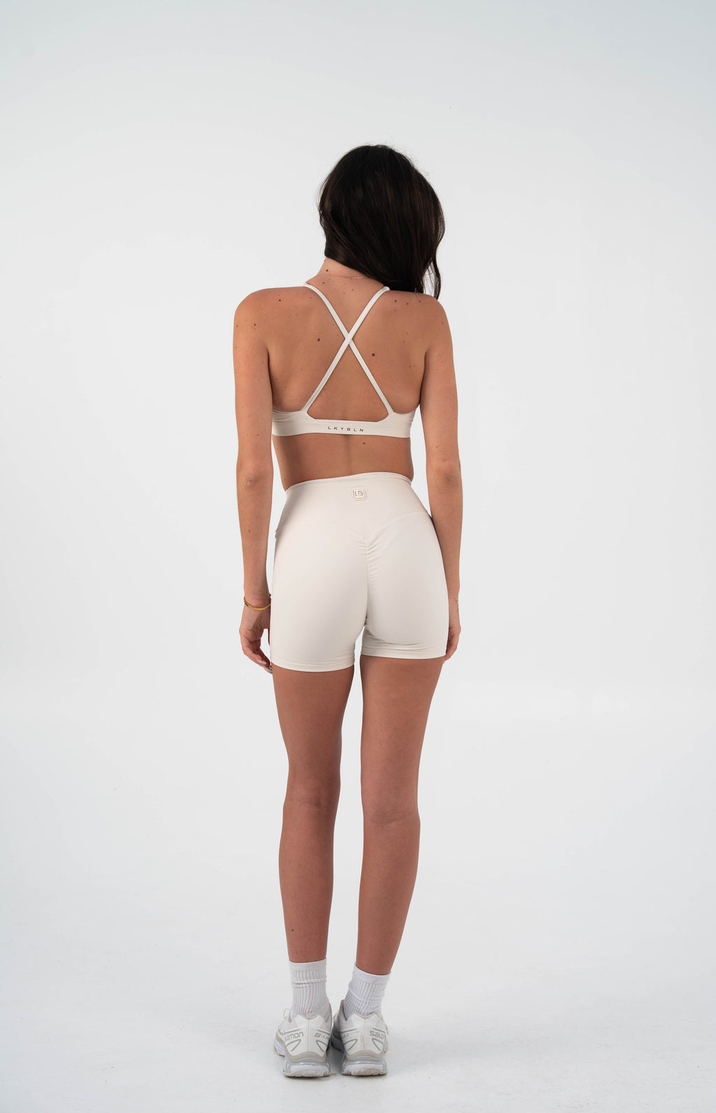 Intention V-Crop in Ivory