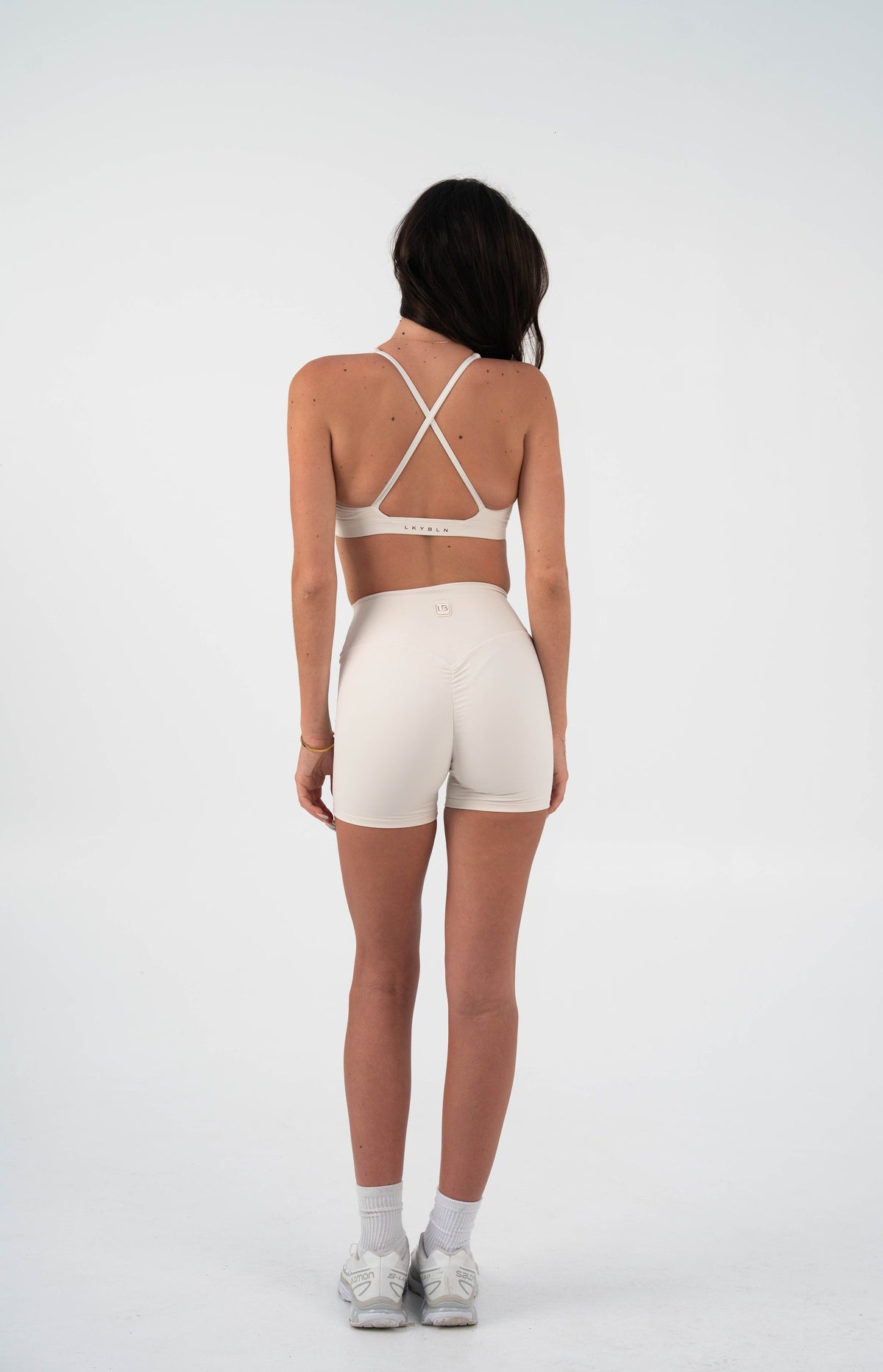 Intention V-Crop in Ivory