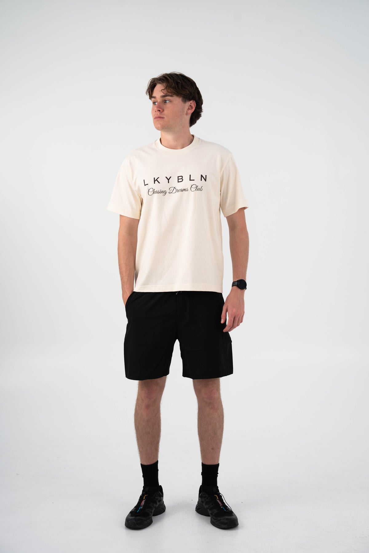 Chasing Dreams Club Script Tee in Ivory